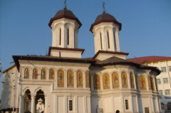 Catedrala "Sf Voievozi Mihail și Gavriil"