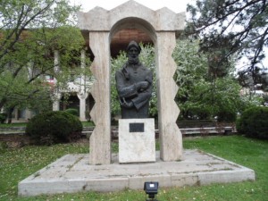 Statuie Brâncuși