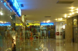 Valcea market6
