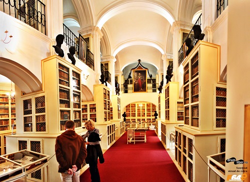 Interior-din-Biblioteca-Teleki-Bolyai