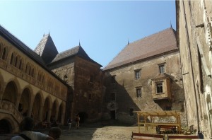 Castelul Corvinilor