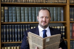 Adrian Papahagi