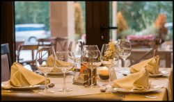 Iașul se alatură Bacăului, HORECA reușind redeschiderea restaurantelor și cafenelelor și la IAȘI!
