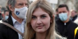 Activista din Franta agresata sexual-de-un-migrant