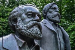 Karl Marx&Frederich Engels