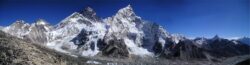 Muntii Everest