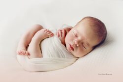 Bebelus - Baby Box a ajuns și în România